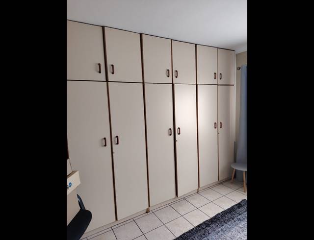 7 BEDROOM HOUSE FOR SALE IN RESERVOIR HILLS